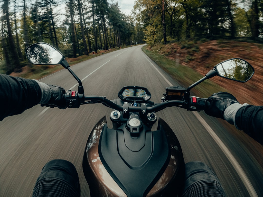Husqvarna moto performance et aventure