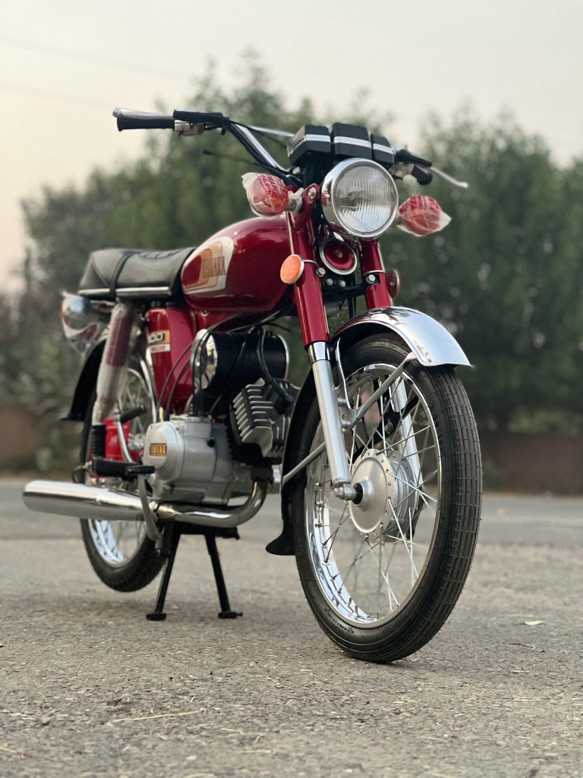 Équipements et caractéristiques Kawasaki Z650 RS