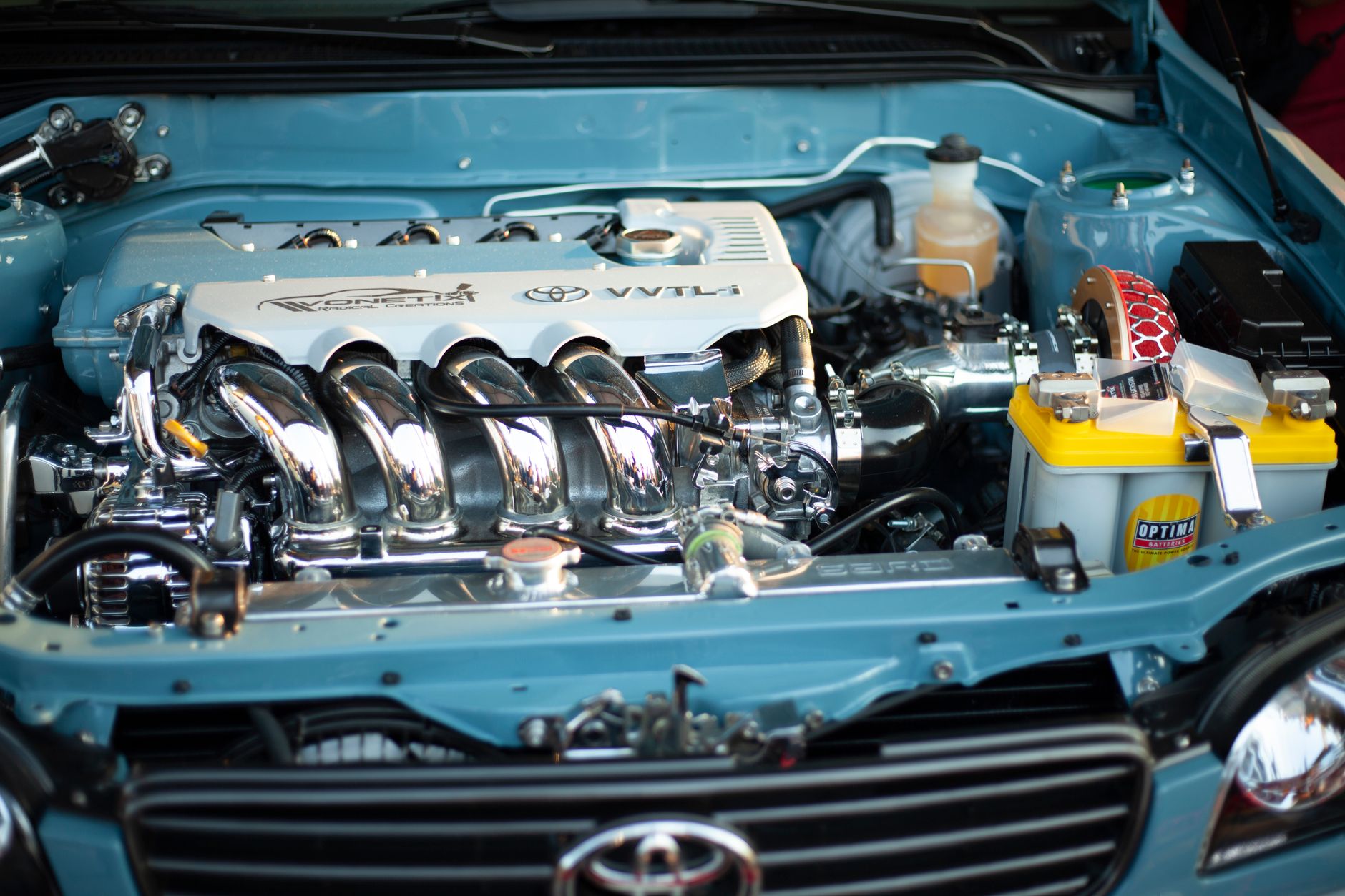 Compartiment moteur d une voiture récente